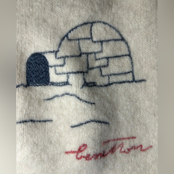 Benetton Vintage Shetland Wool Sweater Eskimo and Igloo figures made in Italy- S - Picture 7 of 16
